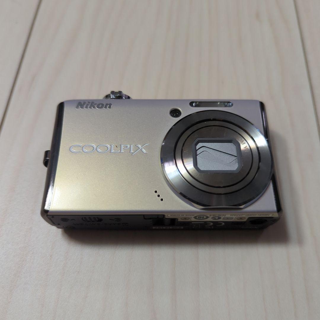 デジタルカメラ Nikon COOLPIX S620 PEARL WHITE