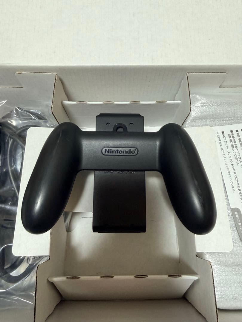 Nintendo Switch 本体 （ブラック）【箱・付属品完備】