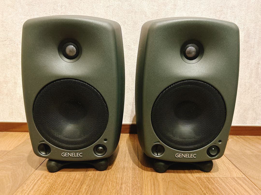 【訳あり】GENELEC 8030A スタジオモニタースピーカー 2台セット