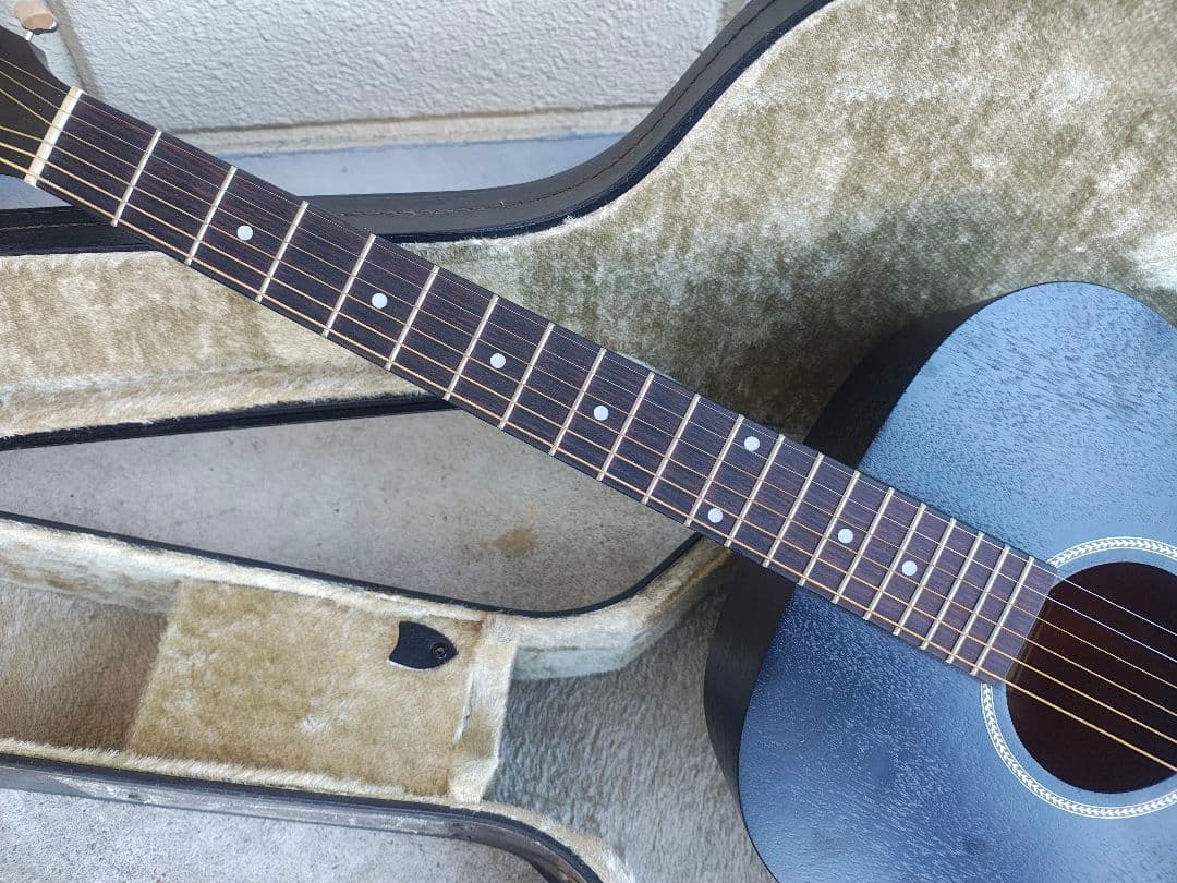 超美品 S.Yairi YF-04 BK マットブラック 弦高2.2mm HC付