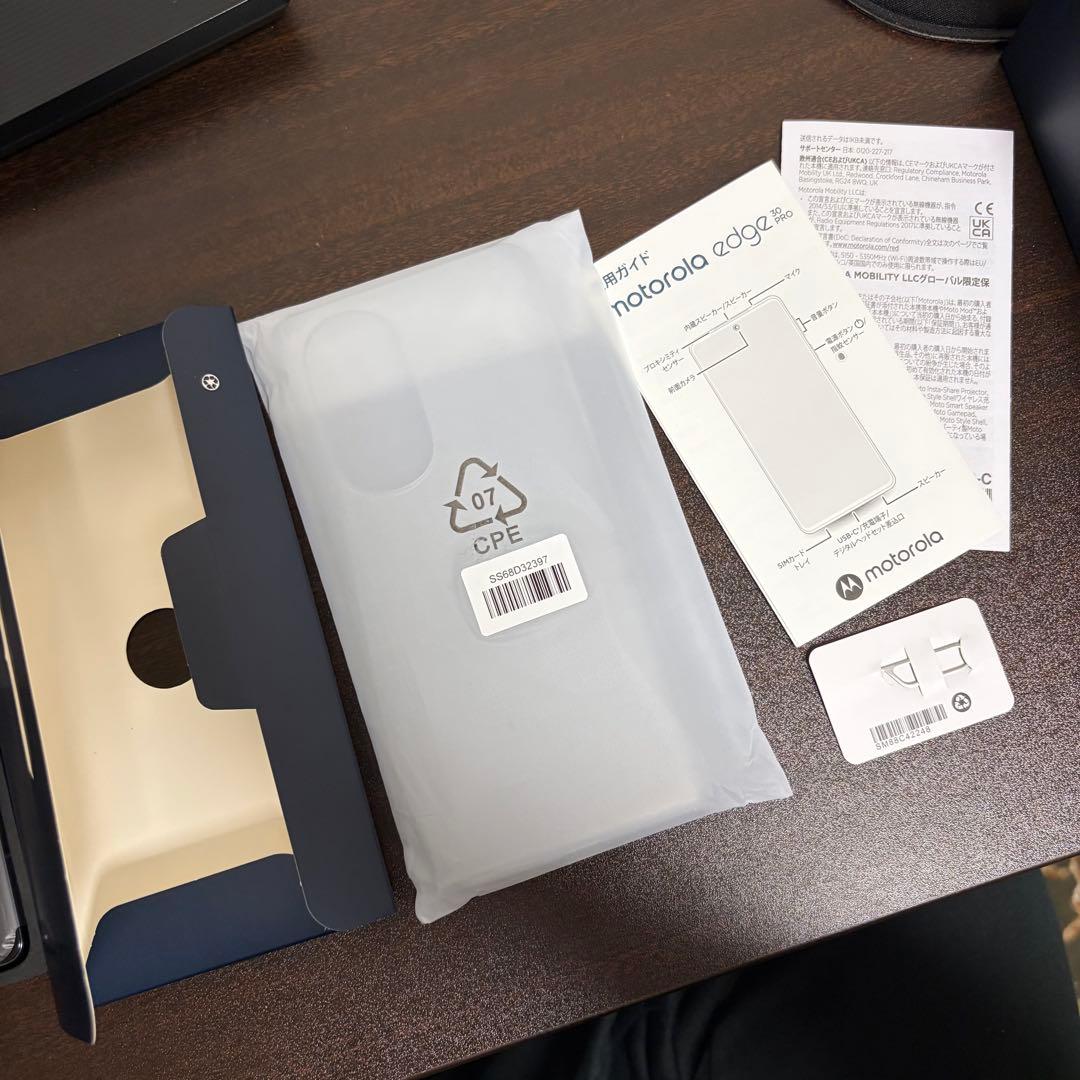 スマートフォン本体 motorola edge 30 PRO 128GB