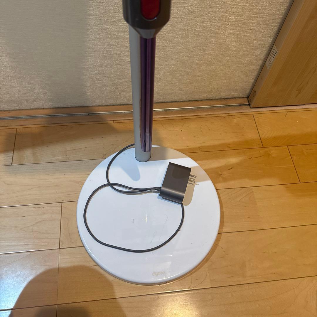 ダイソン　v11 掃除機　付属品　スタンド　美品