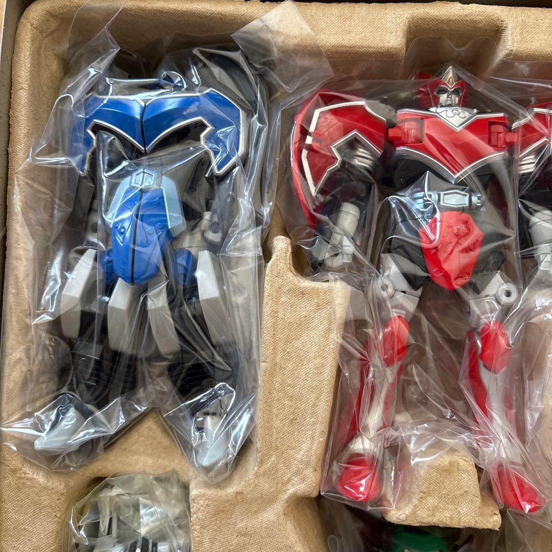 DX マジキング 魔法戦隊マジレンジャー フィギュア 戦隊ロボ