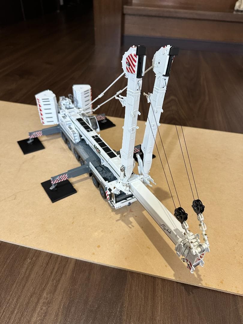 WSI Liebherr LTM 1350-6.1 　MYSHAK企業カラー