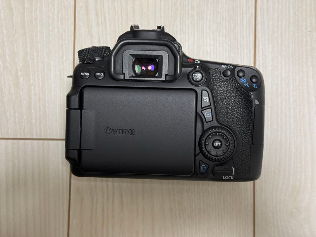 EOS 70D ジャンク 動作未確認