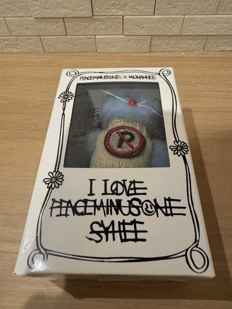 peaceminusone x monamhee キーホルダー モナムヒ