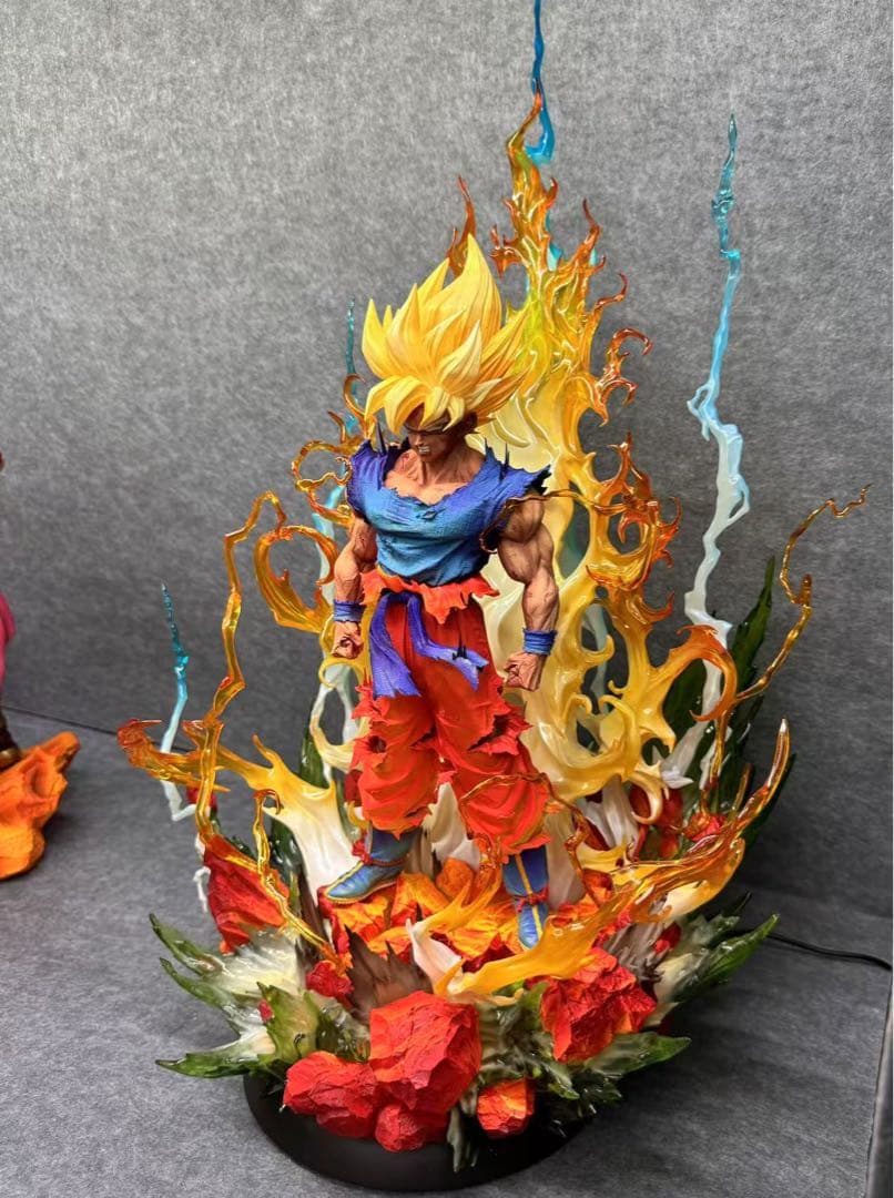 ドラゴンボールZ スーパサイヤ人孫悟空 ガレージキッドフィギュア