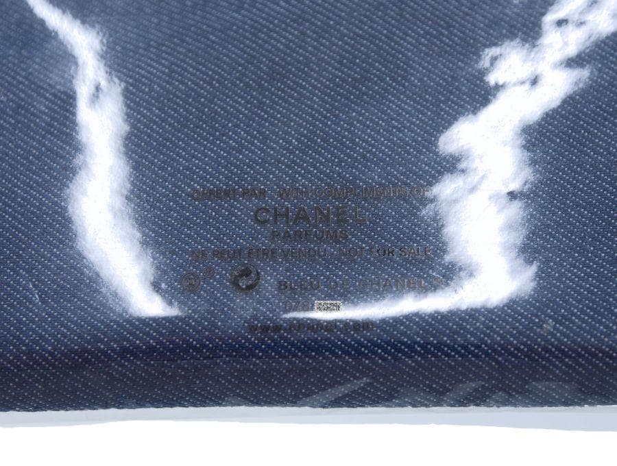 ブルー ドゥ シャネル ノベルティ 小銭入れ 2020 デニム CHANEL