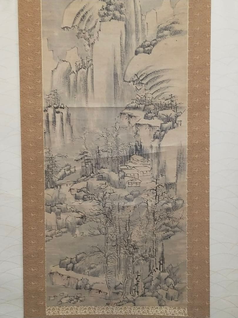 ♥【模写】とても古い　掛軸　貫名菘扇　桐箱付き　南画　山水図　掛け軸　骨董品