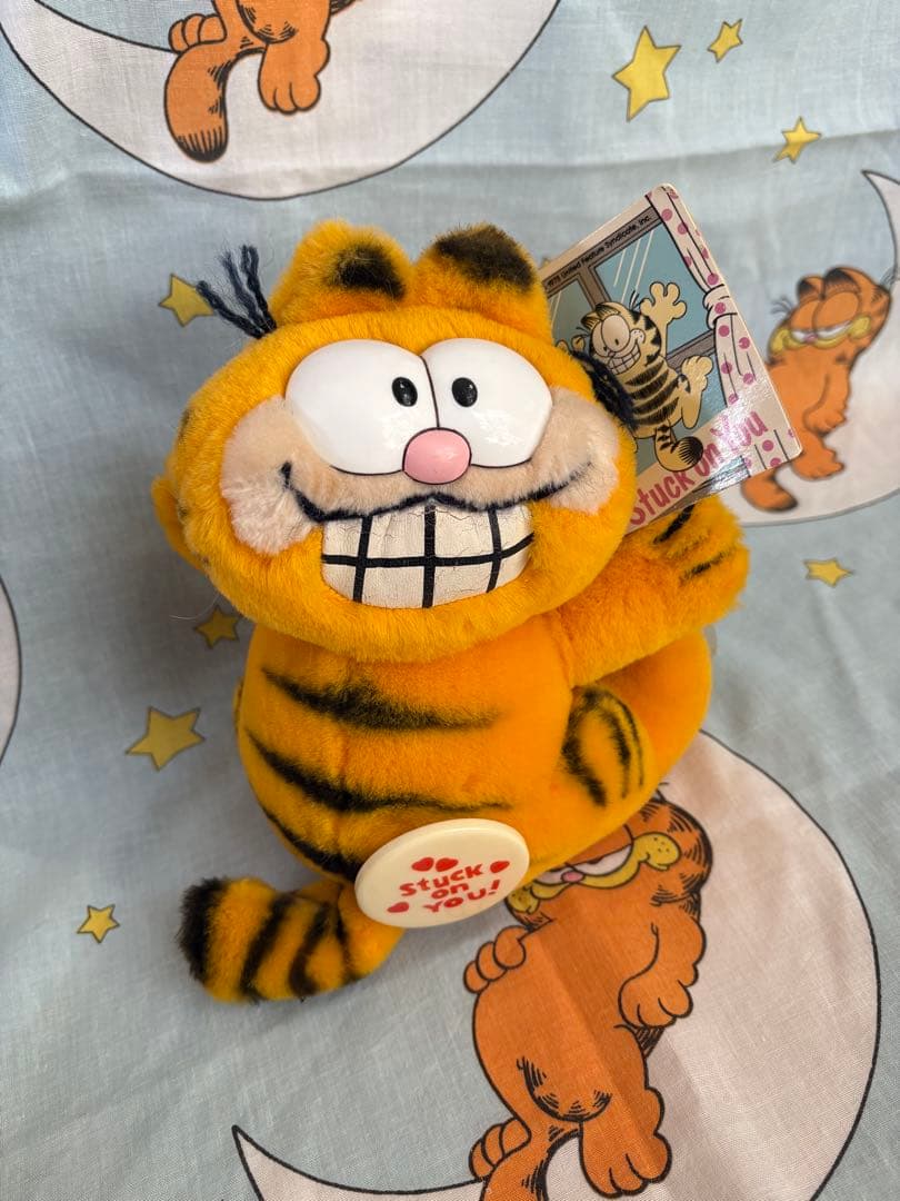 首 回せます お目目真っ白 タグ付き 吸盤 ガーフィールド ぬいぐるみ