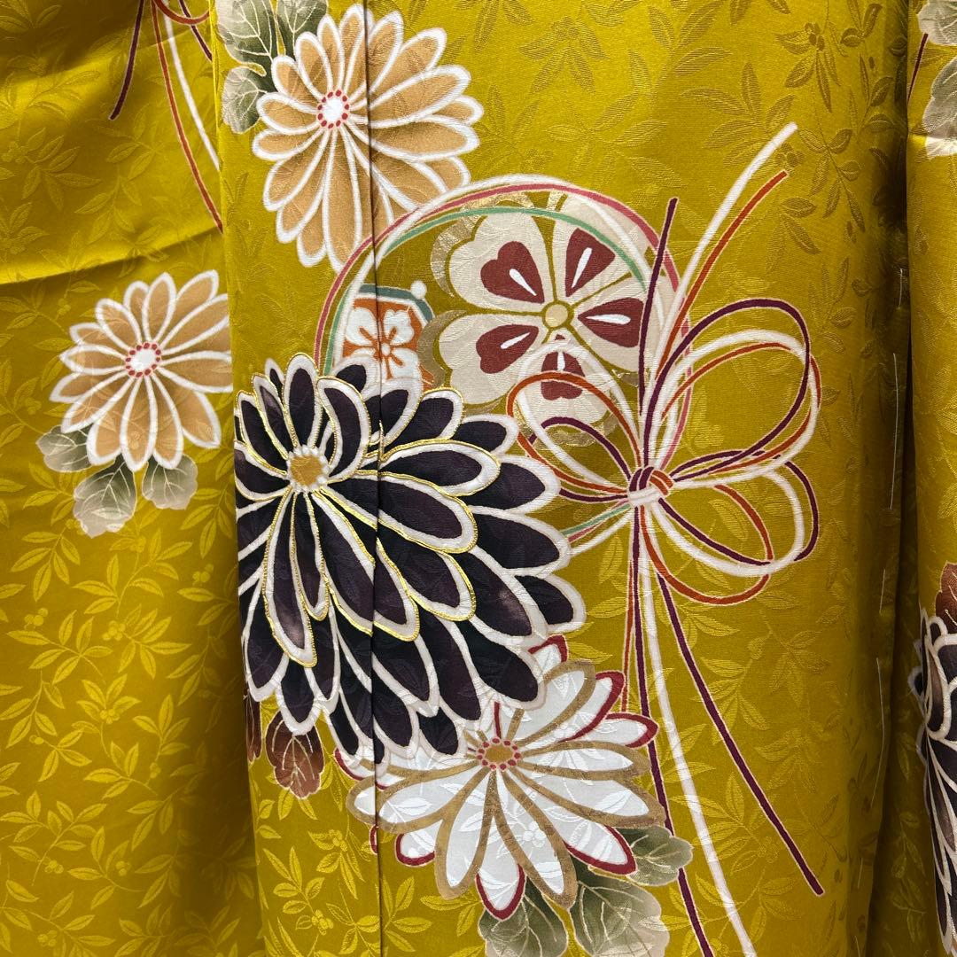 からし色　シックな菊の柄の振袖フルセット