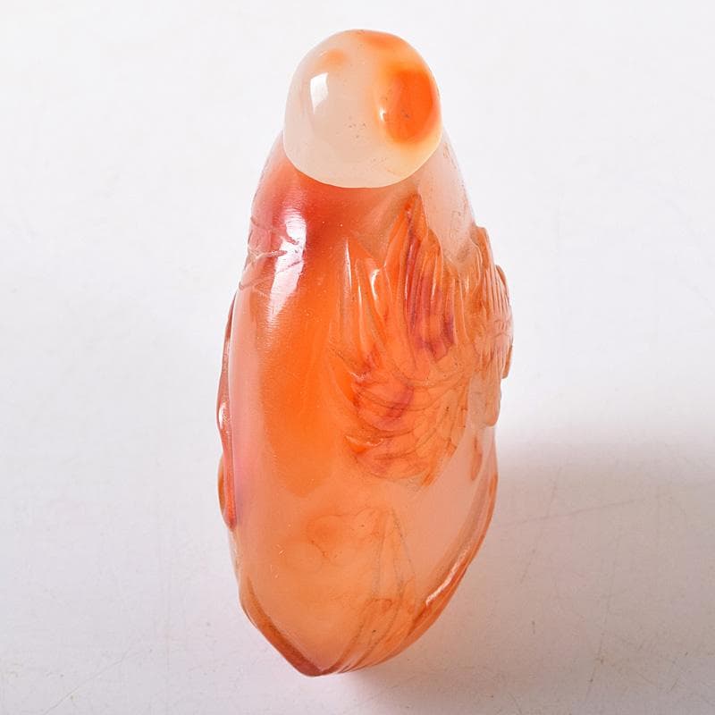 中国　玉石瑪瑙石彫刻　蓮葉金魚刻　鼻煙壷　小壷　時代箱付　M　R8754