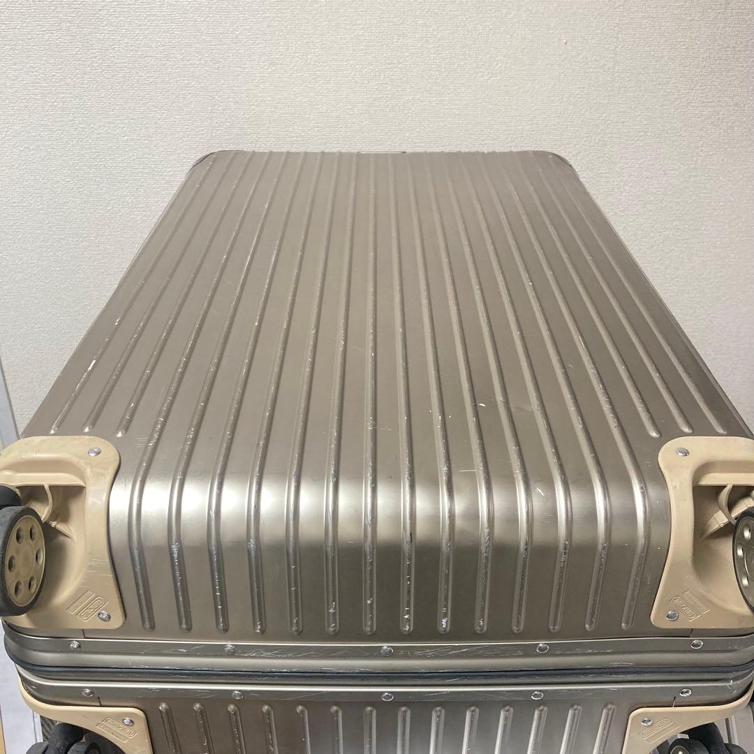 廃盤 リモワ トパーズ チタニウム 98L ゴールド
