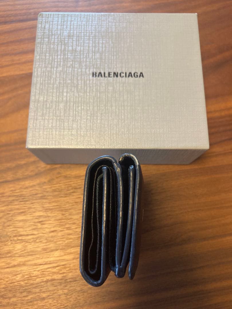 BALENCIAGA バレンシアガ　三つ折り財布 黒 付属品あり