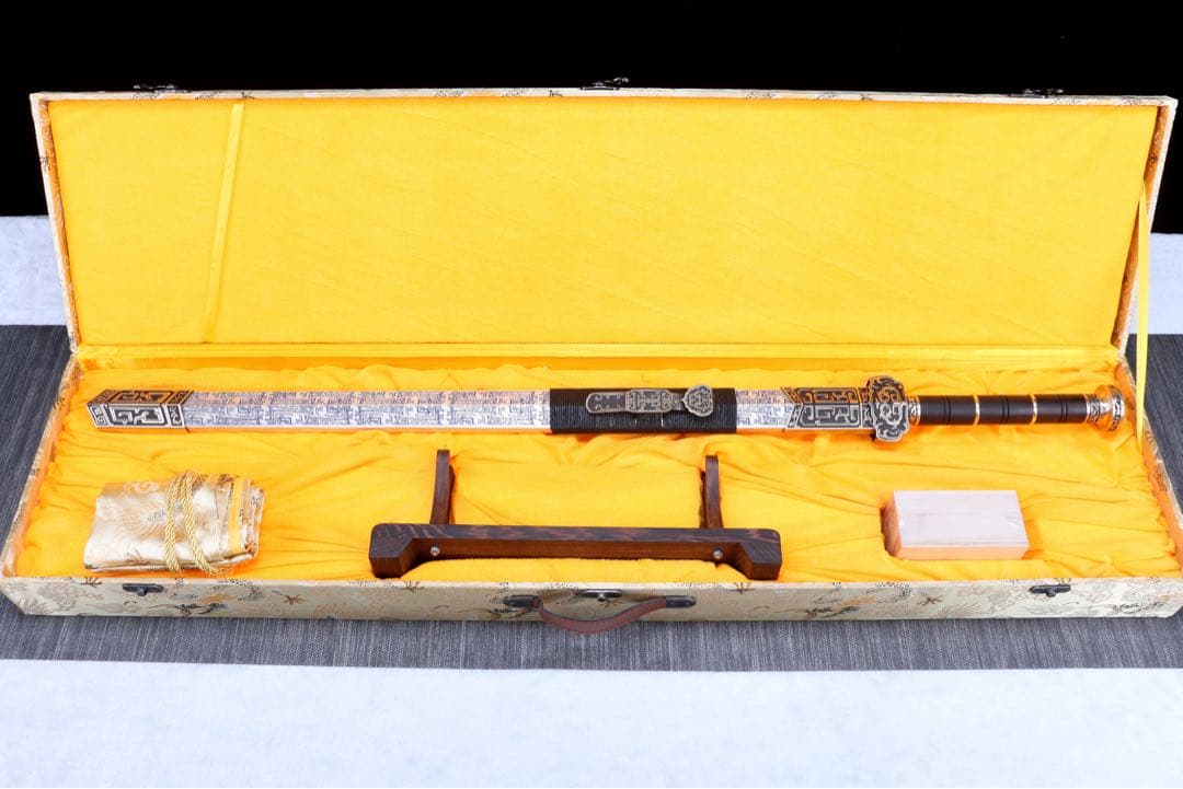 君子剣 漢剣 模造刀 武具 舞踊刀 古兵器 龍泉剣 西洋剣 軍刀