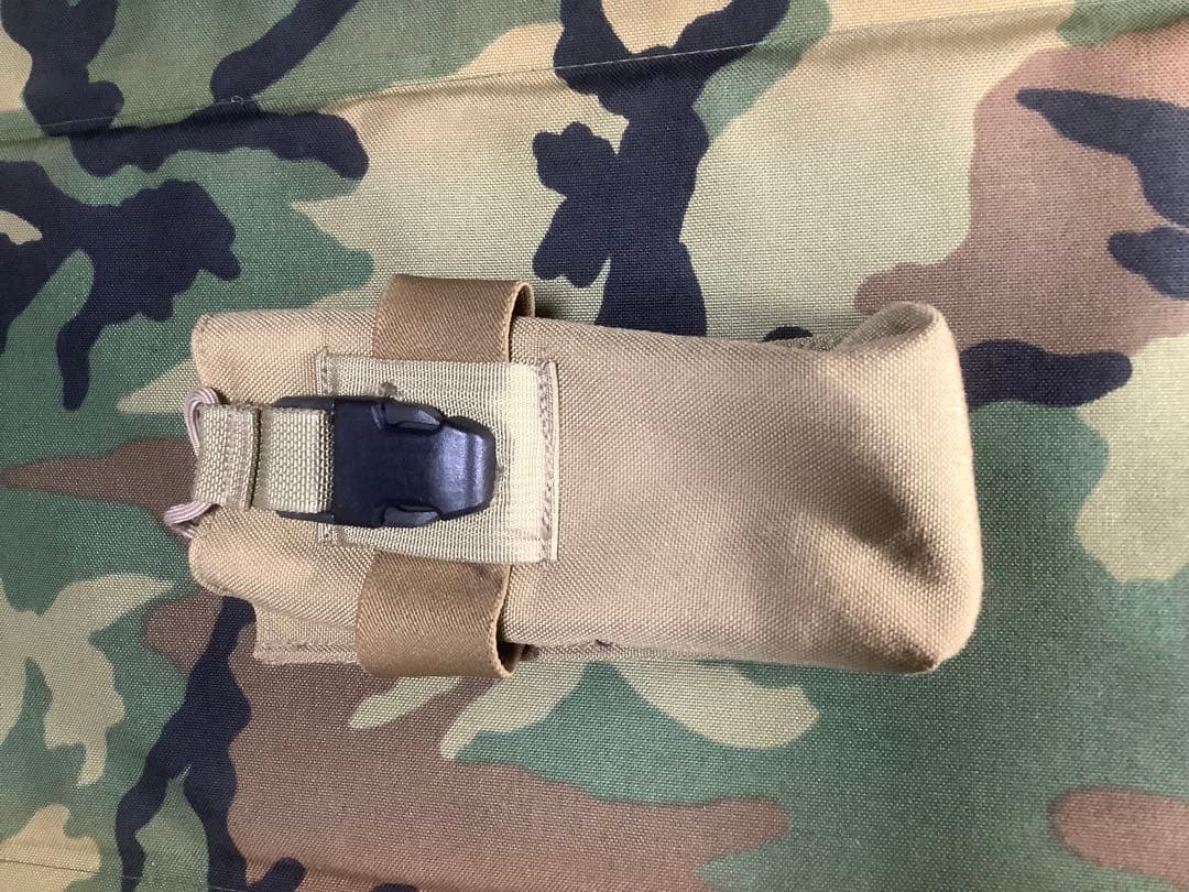 EAGLE RRV ローデシアンリーコンベスト各種ポーチ付きローンサバイバーＫＨ