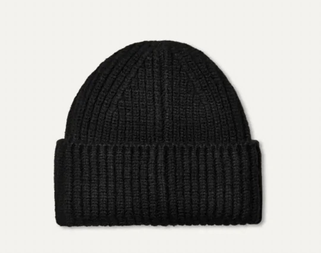 ★公式完売★【UGG】ビーニー ブラック 黒 ニット帽 ユニセックス