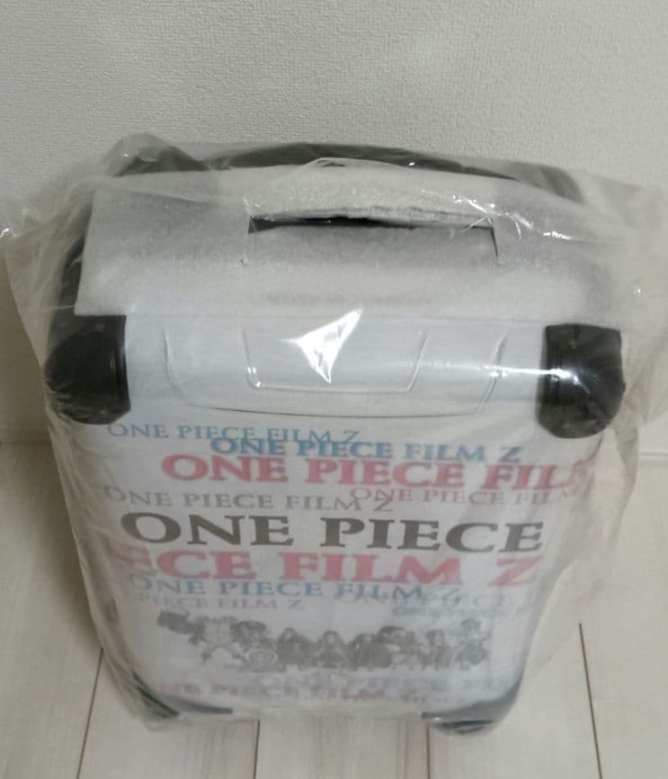 ONEPIECEワンピースフィルムゼット限定キャリーバッグ　旅行用キャリーケース