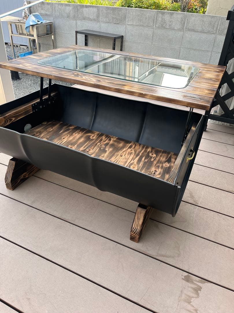 宮下りつき　ドラム缶テーブル