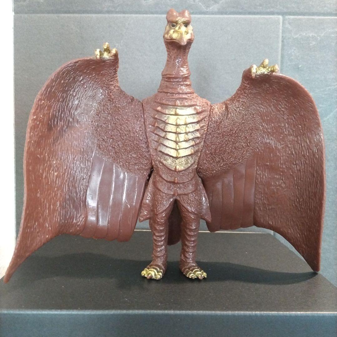 ラドン　怪獣フィギュア ブラウン