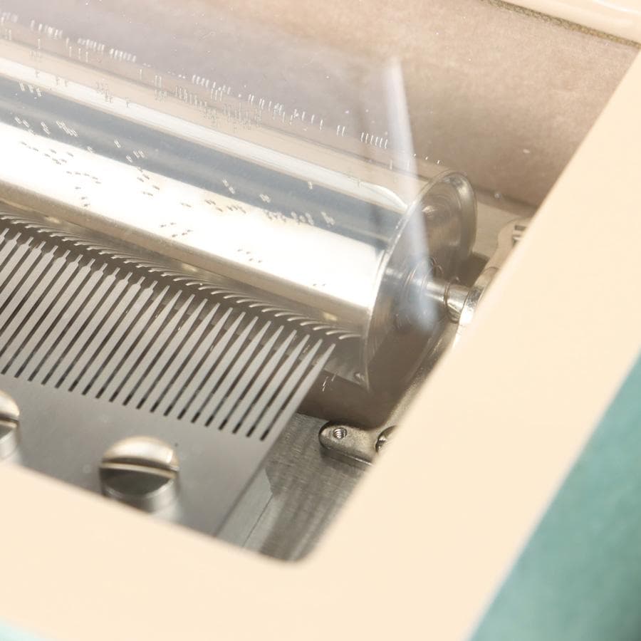 Y2712 希少 日本限定100台 リュージュ ブルーボックス【オパリーン】