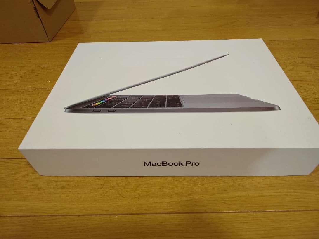 MacBook本体 MacBook Pro 13.3 2019 1.4GHz 16GB 128GB