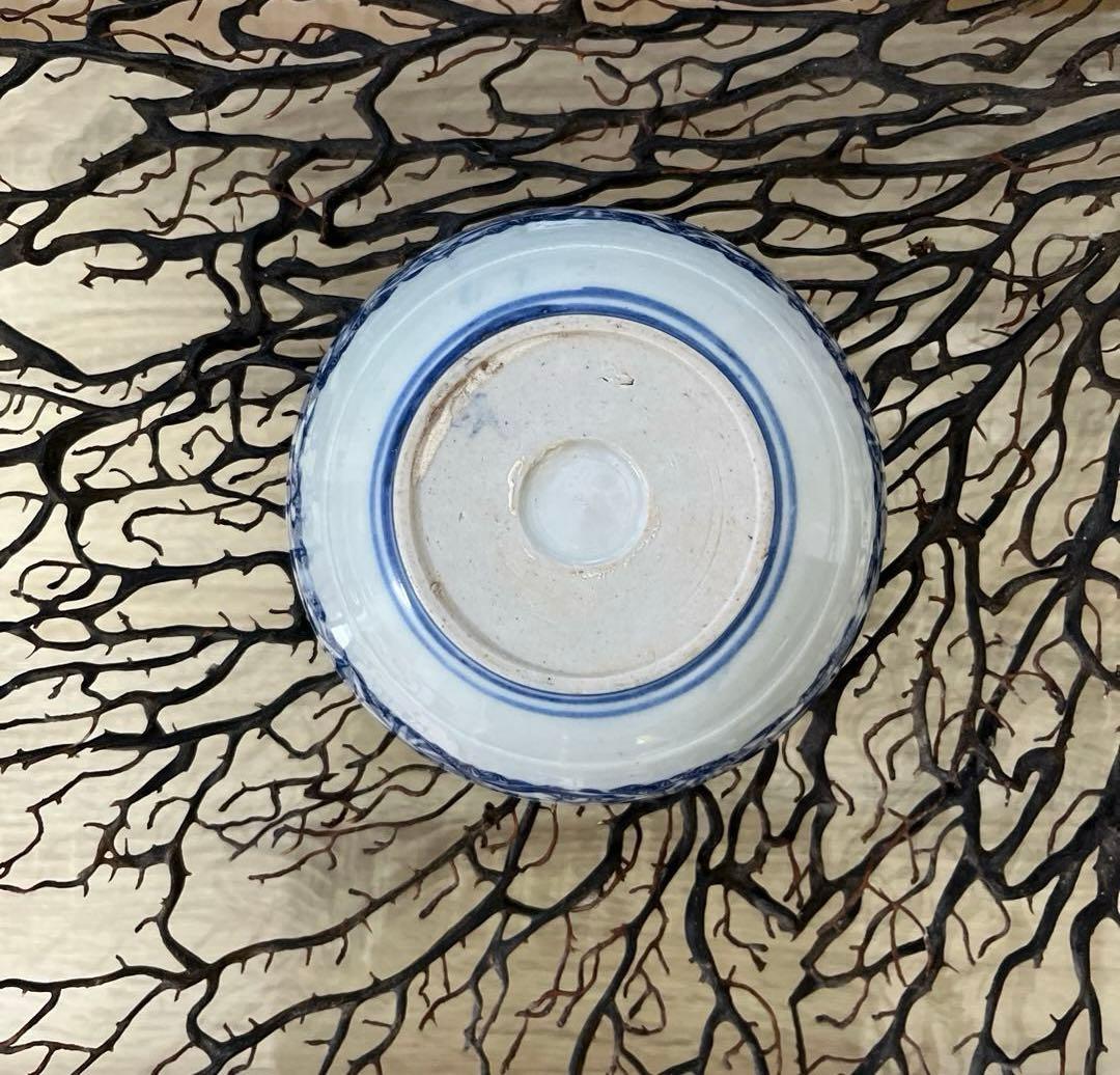 骨董　古伊万里　図変わり印判　動物　波乗り兎　老松　貝フチ　丸鉢　膾皿　１客