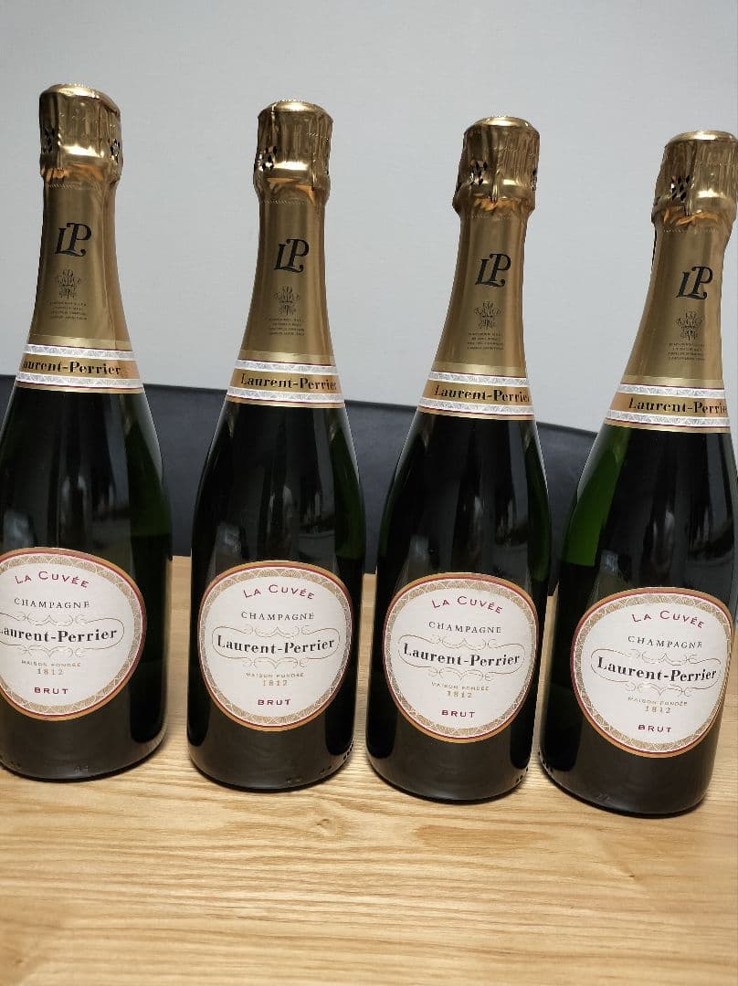 【新品未開封】ローラン ・ ペリエ ラ ・ キュベ シャンパン750ml×4本