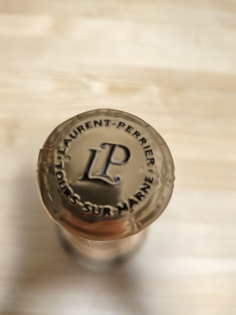 【新品未開封】ローラン ・ ペリエ ラ ・ キュベ シャンパン750ml×4本