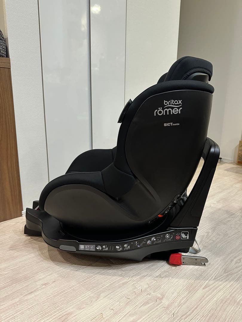 ブリタックス モジュラーベースシステム　チャイルドシート　2点組　＋ミラー