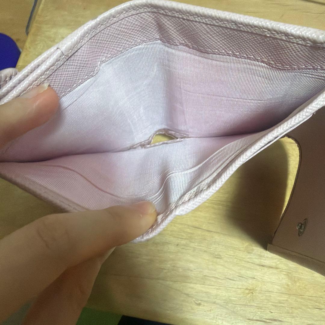 過労キティ^_−☆ 様　prada サフィアーノトライアングル 財布　ピンク