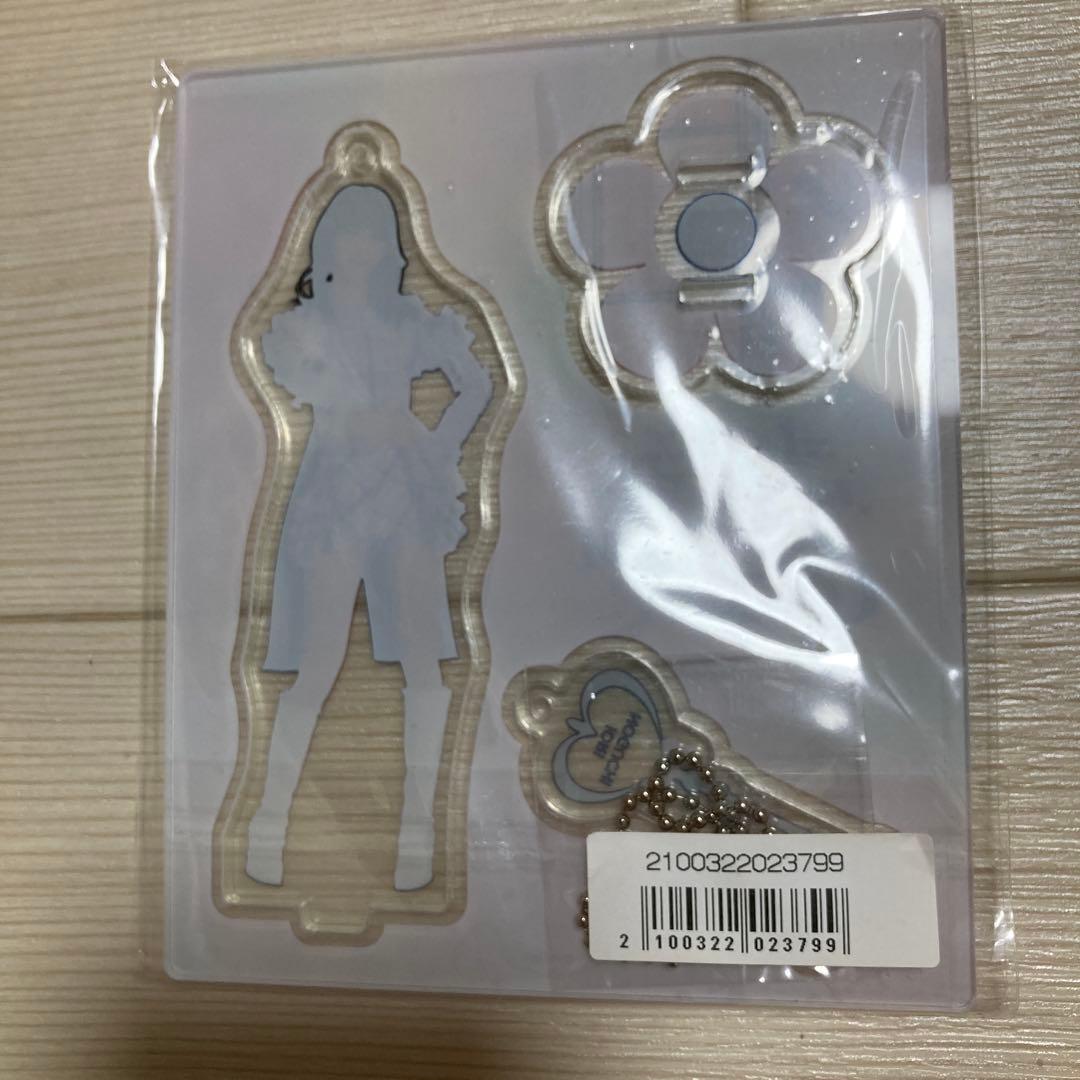 野口衣織 アクスタ 絶対アイドル辞めないで　イコラブ　イコールラブ