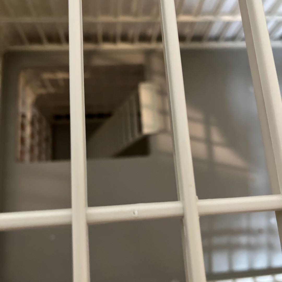 キャスター、天ドア付きキャットケージ２段●プラスチック、樹脂製●匿名配送込み