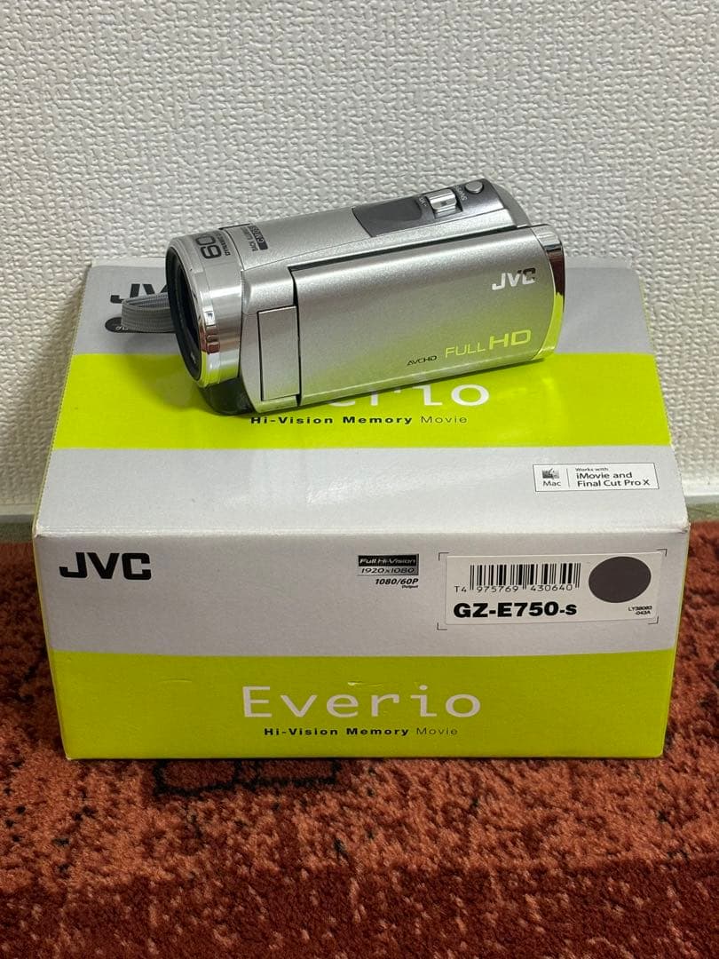 JVC Everio GZ-E750-S ビデオカメラ 本体
