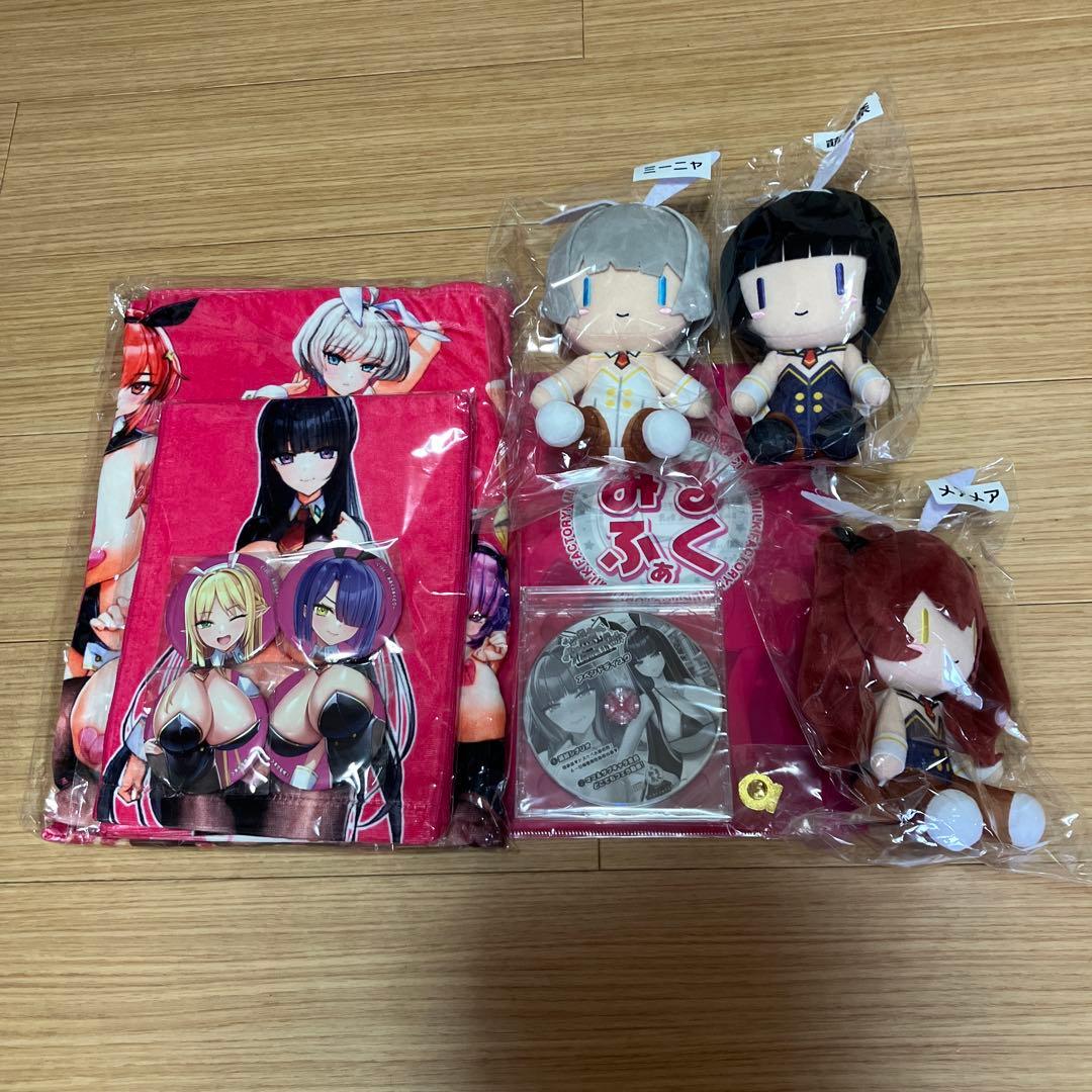 みるくふぁくとりー　C106　うさみみフード　タオルマフラー　バッジ　ぬいぐるみ