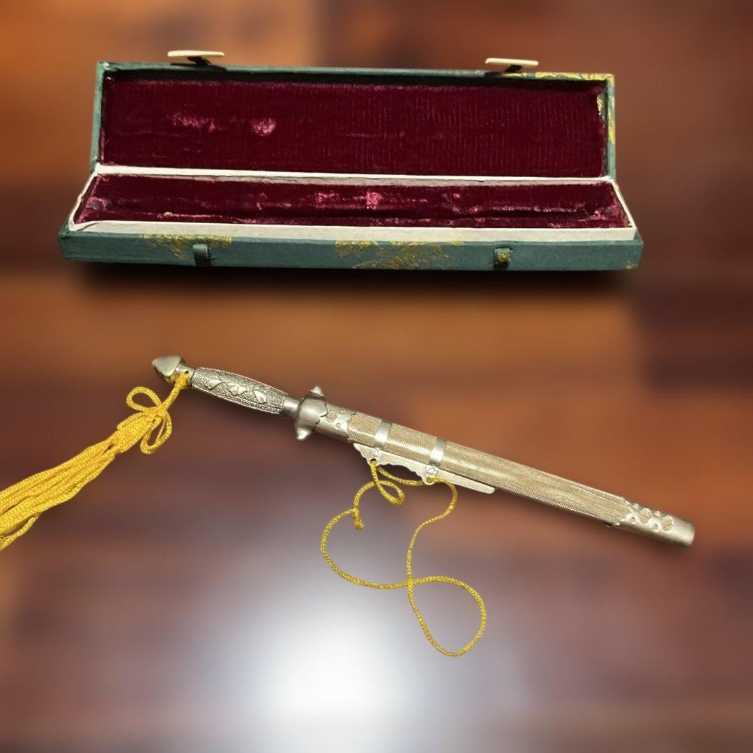 剣型ペーパーナイフ　ケース付き