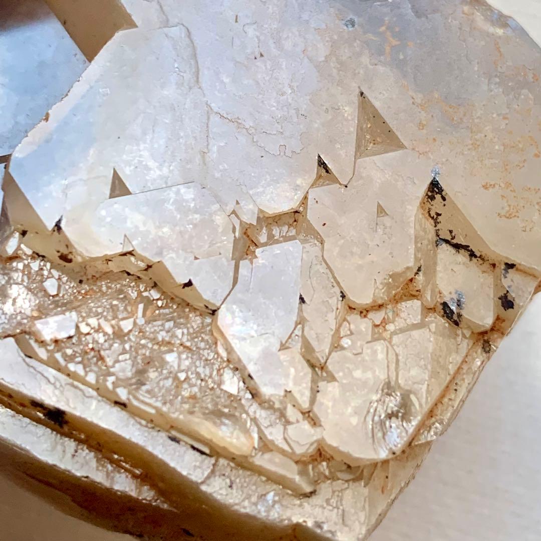 シン・ザギマウンテンクォーツ36/タービュラー/茶ファントム入り/三角メッセージ