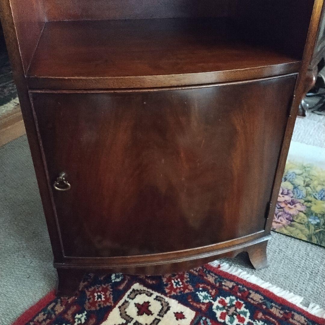 アンティーク　サイドキャビネット