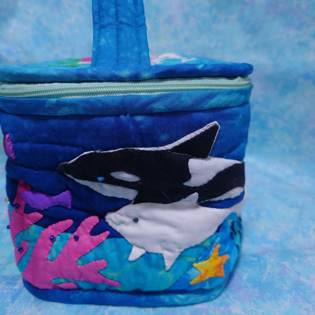 ハワイアンキルトのバニティポーチ