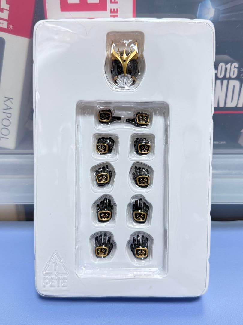 shフィギュアーツ 真骨彫　仮面ライダークウガ　アルティメットフォーム