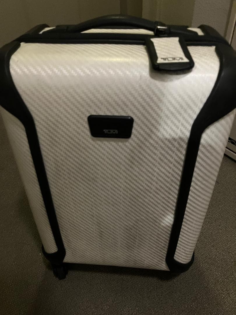 TUMI TEGRA-LITEテグラライト ホワイトスーツケース キャリーケース