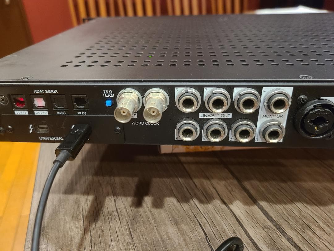 K*2様 Universal Audio Apollo 8p+Thunderbo