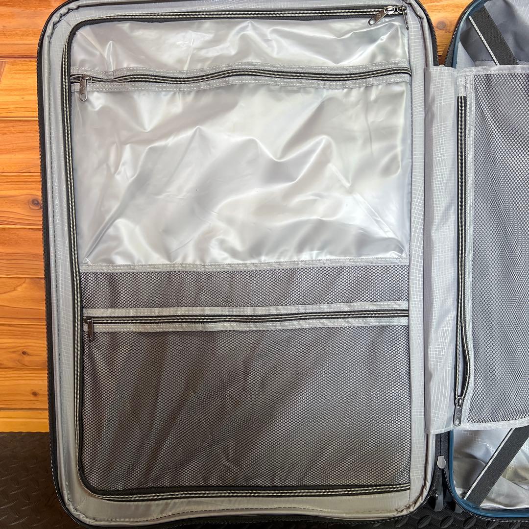 Samsonite サムソナイト スーツケース TSAロック付き