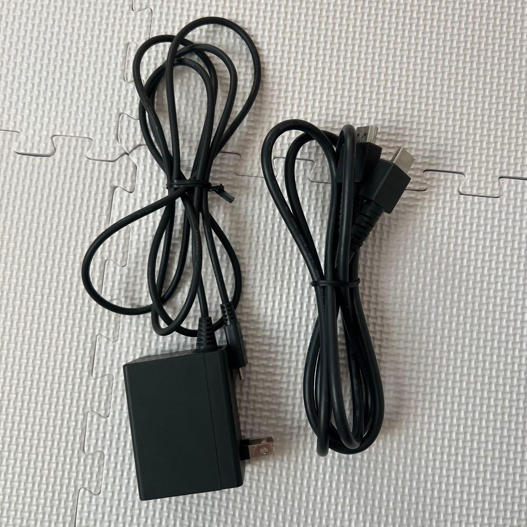 Nintendo 任天堂　switch スイッチ　本体　ジョイコン　付属品