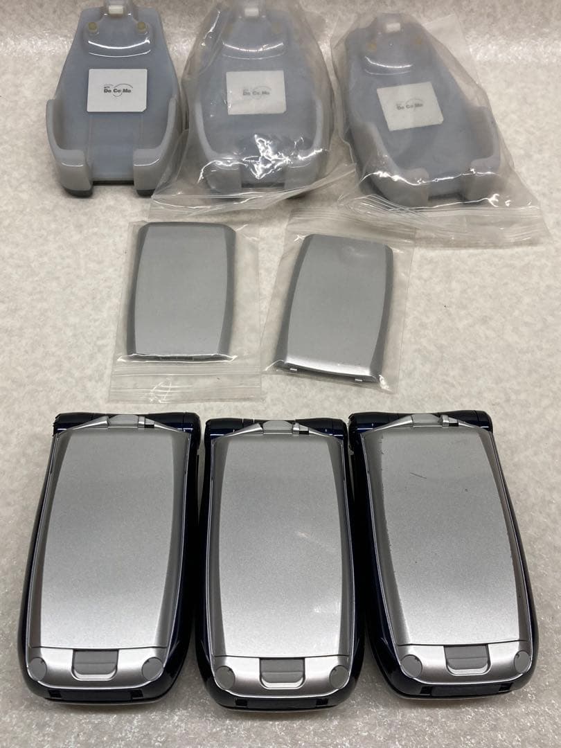 未使用に近い 希少 激レア DoCoMoドコモ初代FOMA P2101V 3台