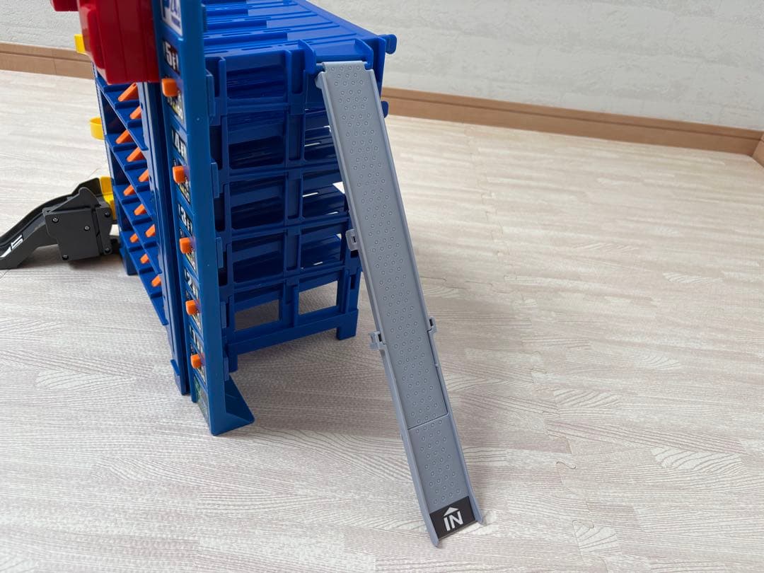 【お値打ち】トミカ スライダーパーキング50 他　4点セット販売