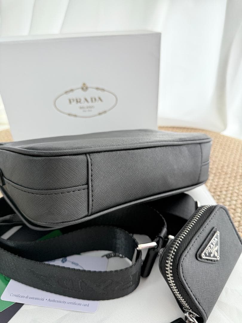 早い者勝ち！ ショルダーバッグ ブラック