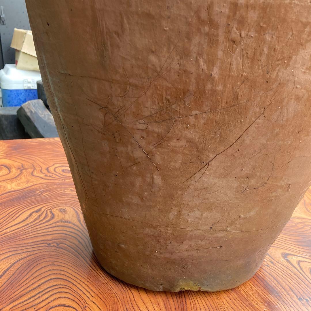 旧家蔵出し　かなり大きな壺　年代物