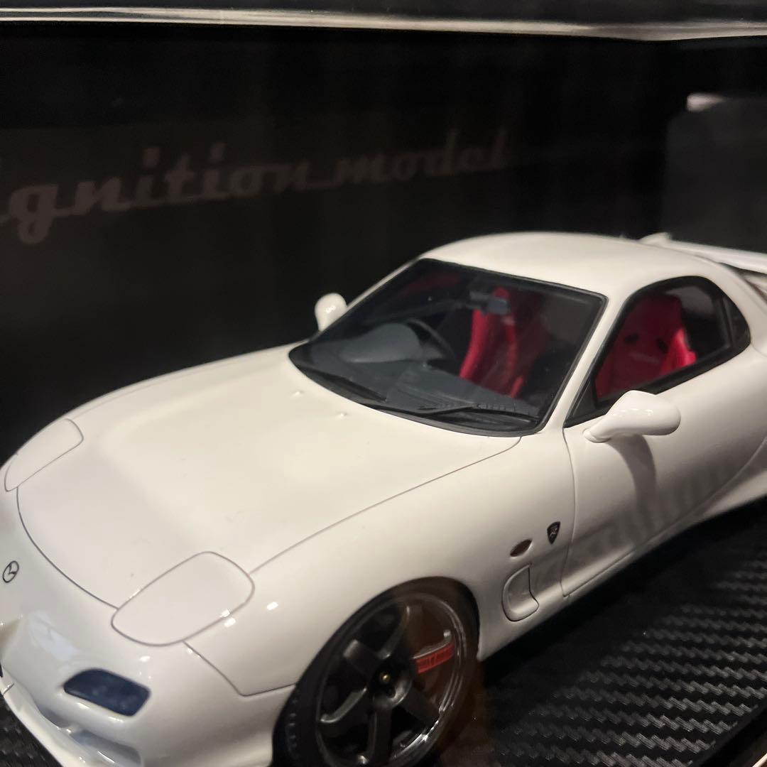 えぶりぃた〜ぼイグニッションモデル 1/18 MAZDA RX-7 FD3