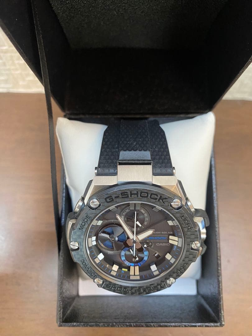 【未使用に近い極美品】G-SHOCKGST-B100-1AJFBluetooth